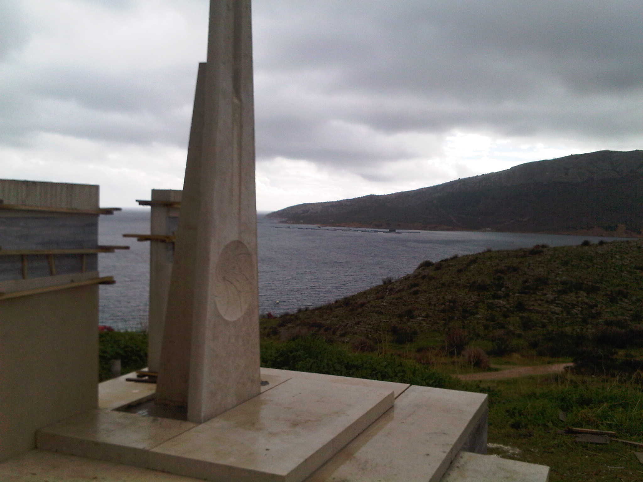 monumento in realizzazione